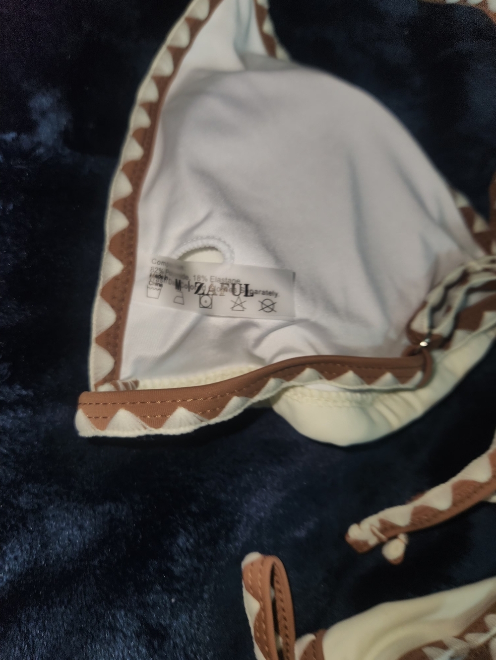 Zaful Triangle Bikini - Picture 7 of 9